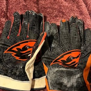 Oregon State Football Gloves